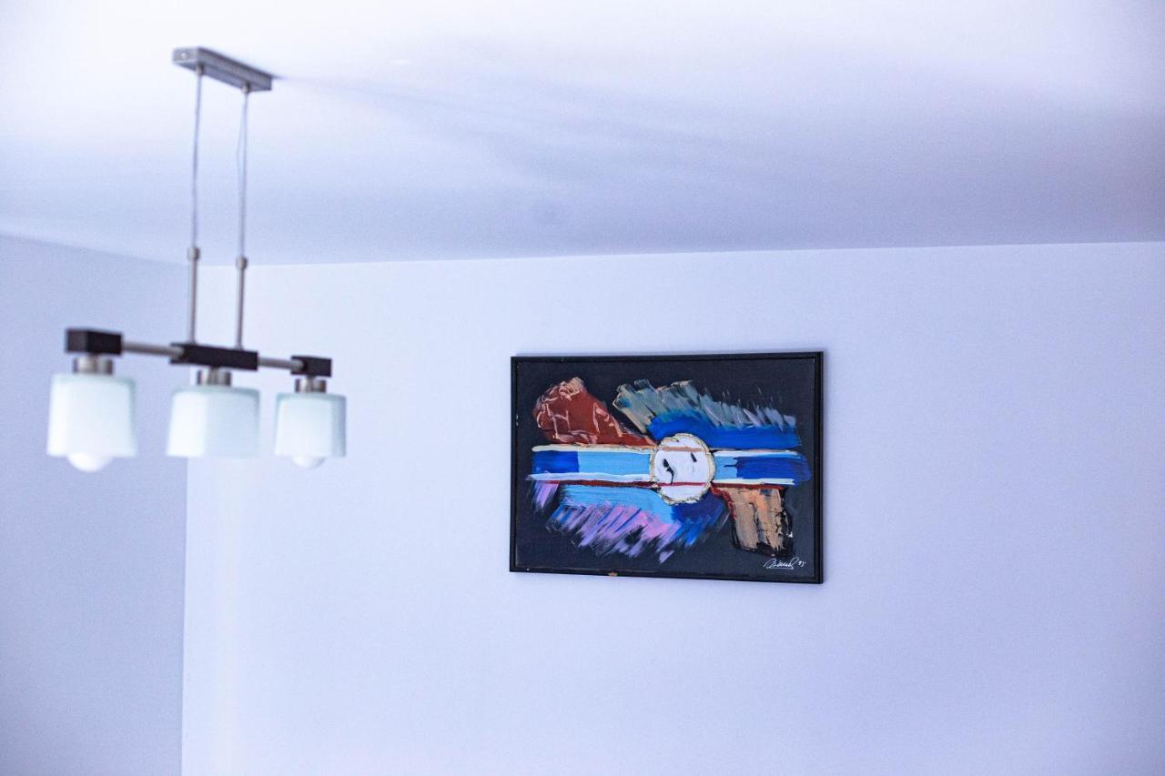 One Room Apart T3 With Free Parking Cluj-Napoca Exterior photo